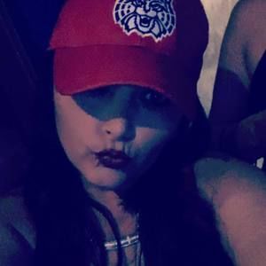 Meet your Posher, Alisha